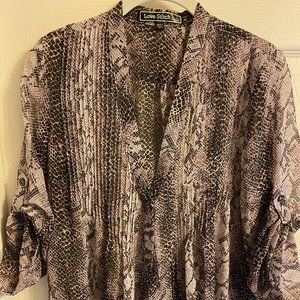 Love Stitch size S open front snakeskin print blouse